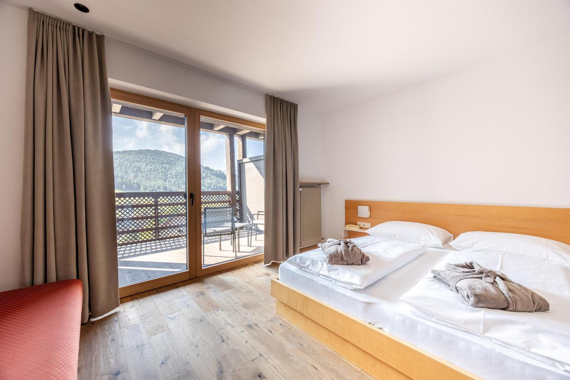 Hotel Rommisa Perca Εξωτερικό φωτογραφία